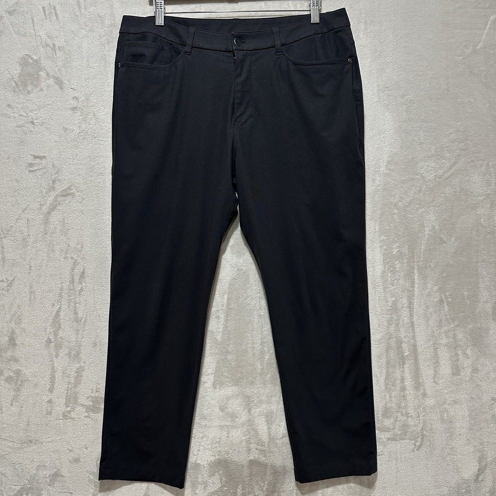 Lululemon ABC Pants Men's 36 Black Performance Stretch 5 Pockets Belt Loops Logo